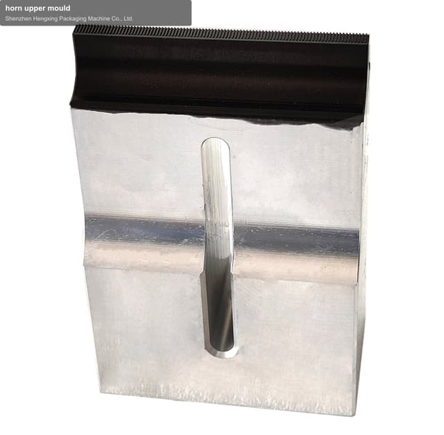 horn upper mould
