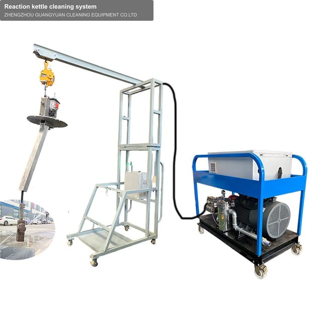 Reaction kettle cleaning system